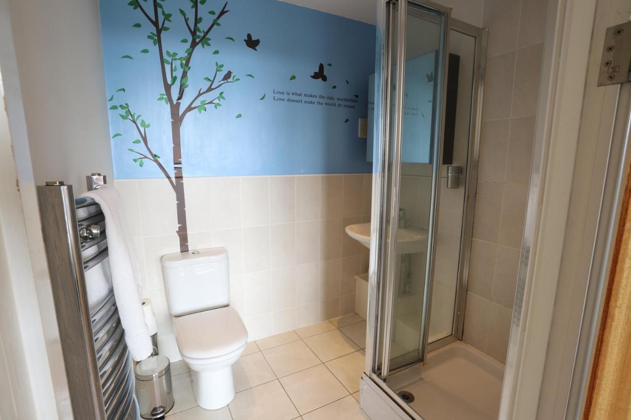 Birmingham Fiveways Garden View Apartment ภายนอก รูปภาพ