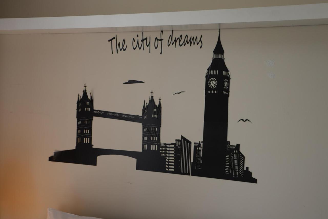Birmingham Fiveways Garden View Apartment ภายนอก รูปภาพ
