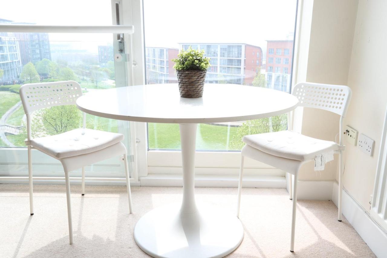 Birmingham Fiveways Garden View Apartment ภายนอก รูปภาพ